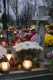 Borek Stary, znicze na cmentarzu w Zaduszki, Pogórze Dynowskie, Polska