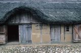 Zagroda gburska w muzeum w Nadolu, budynek gospodarczy, skansen w Nadolu