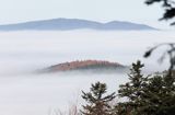 mgły nad żukowem, widok z Jaworników, Bieszczady